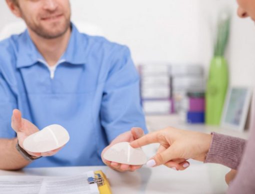 Importes de los acuerdos de las demandas por implantes mamarios con alérgenos
