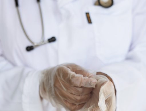 ¿Arbitraje o juicio? Marc Karlin, abogado demandante por negligencia médica, opina al respecto